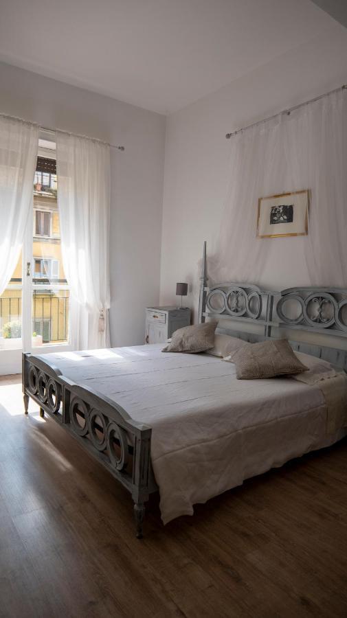 Beautiful Floral Apartment On Navigli Milano Eksteriør billede
